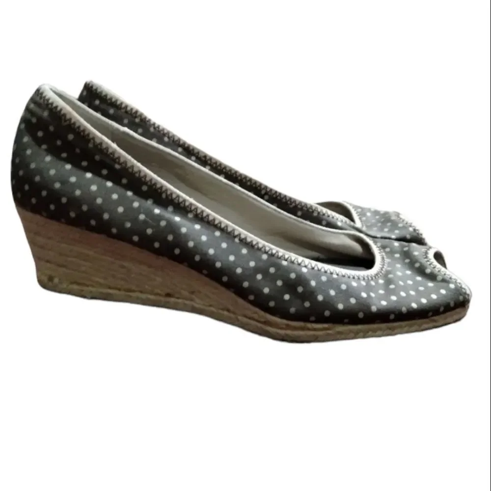 Banana Republic gray polka dot espadrilles 9 1/2